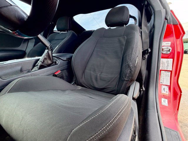 Used 2015 Ford Mustang GT RWD image 7