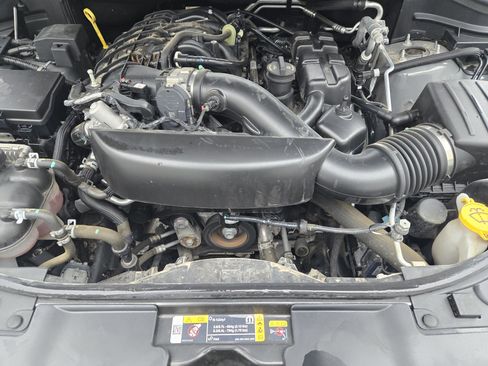 Used 2023 Dodge Durango GT image 34