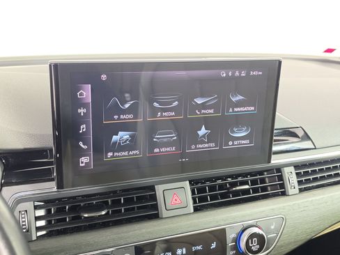Used 2024 Audi A4 2.0T Premium Plus AWD/4WD image 27