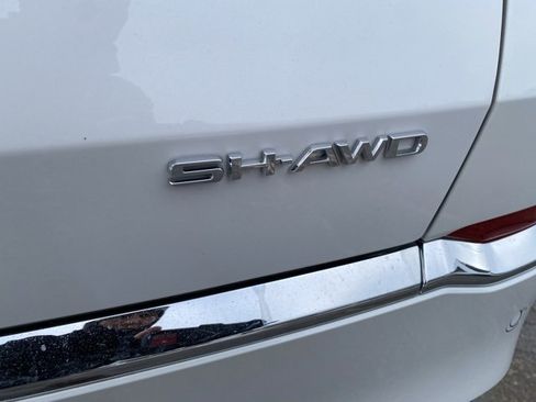 Used 2023 Acura MDX SH-AWD w/ Technology Package image 5