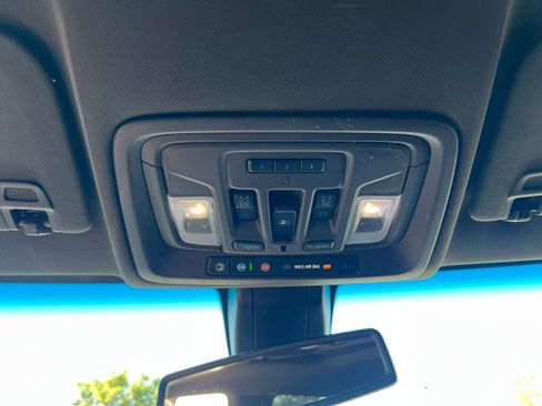 Used 2019 Chevrolet Silverado 1500 LTZ w/ LTZ Premium Package image 40