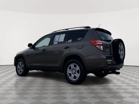 Used 2011 Toyota RAV4 2WD V6 w/ Tow Prep Pkg image 4