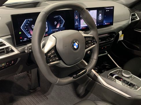 Certified 2025 BMW 330i xDrive Sedan w/ Premium Package AWD/4WD image 13