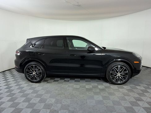 Used 2026 Porsche Cayenne AWD/4WD image 9