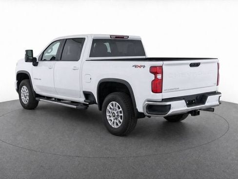 Certified 2025 Chevrolet Silverado 2500 LT w/ Convenience Package AWD/4WD image 2