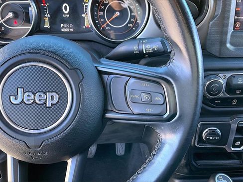 Used 2021 Jeep Wrangler Willys image 10