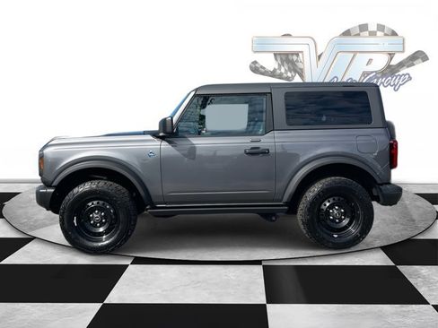 Certified 2023 Ford Bronco Black Diamond image 5