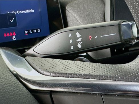 Used 2025 Honda Prologue EX image 23