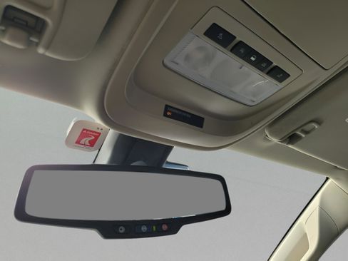 Used 2021 Chevrolet Colorado Z71 w/ Safety Package image 23