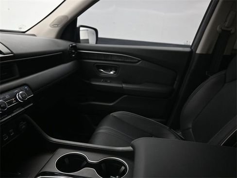 Used 2023 Honda Pilot Elite image 13