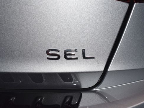 New 2026 Volkswagen Jetta SEL image 25