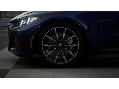 New 2026 BMW i4 eDrive40 w/ M Sport Package RWD image 7