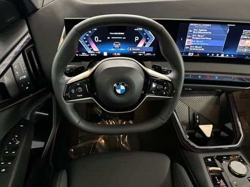 Used 2025 BMW X3 xDrive30i w/ Convenience Package image 14