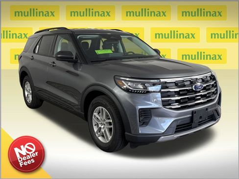 New 2026 Ford Explorer Active RWD image 1