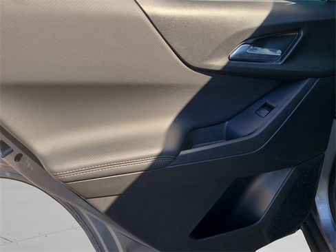 New 2026 Chevrolet Equinox LT image 22