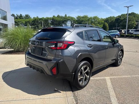 Used 2024 Subaru Crosstrek 2.0i Premium AWD/4WD image 2