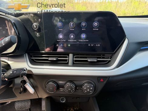 Used 2024 Chevrolet Trax LS image 14