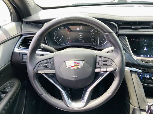 Used 2024 Cadillac XT6 Premium Luxury w/ LPO, Floor Liner Package AWD/4WD image 44