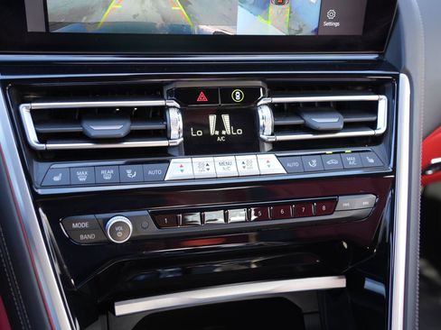 Used 2025 BMW 840i Coupe w/ M Sport Professional Package image 18