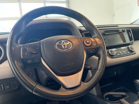 Used 2018 Toyota RAV4 XLE w/ Plus Extra Value Package image 14