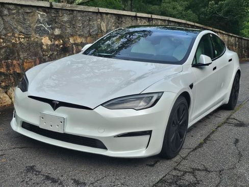 Used 2023 Tesla Model S AWD/4WD image 14