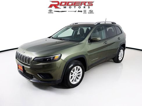 Certified 2021 Jeep Cherokee Latitude AWD/4WD image 3