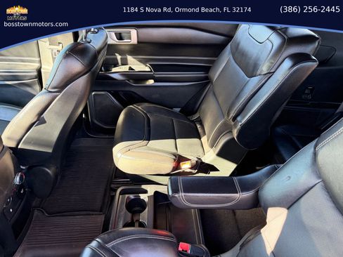 Used 2020 Ford Explorer ST w/ ST High-Performance Pack image 9