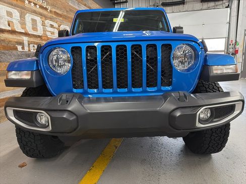 Used 2021 Jeep Gladiator Sport image 6