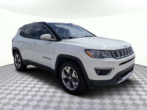 Used 2021 Jeep Compass Limited w/ Elite Interior Group AWD/4WD image 2