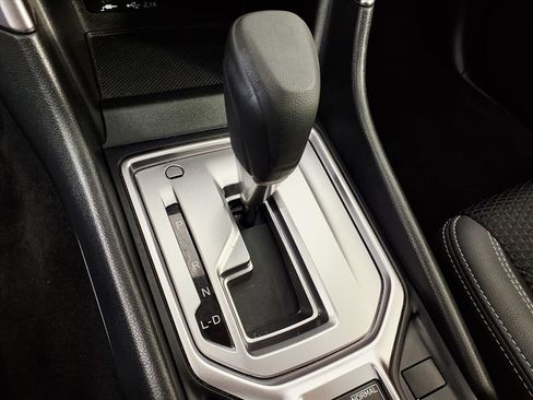 Certified 2022 Subaru Forester Premium image 18