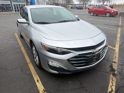 Used 2020 Chevrolet Malibu LT image 5