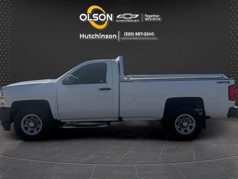 Used 2018 Chevrolet Silverado 1500 W/T w/ Trailering Package image 11