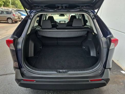 Certified 2025 Toyota RAV4 XLE AWD/4WD image 17