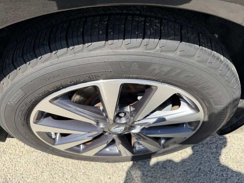 Used 2017 Nissan Altima 2.5 SV FWD image 26