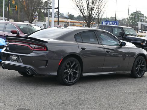 Used 2022 Dodge Charger R/T w/ Blacktop Package image 15