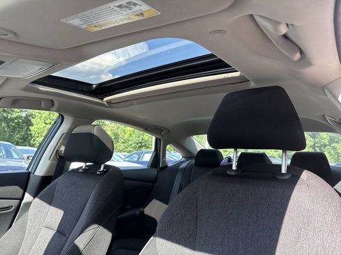 Used 2023 Honda Accord EX image 15