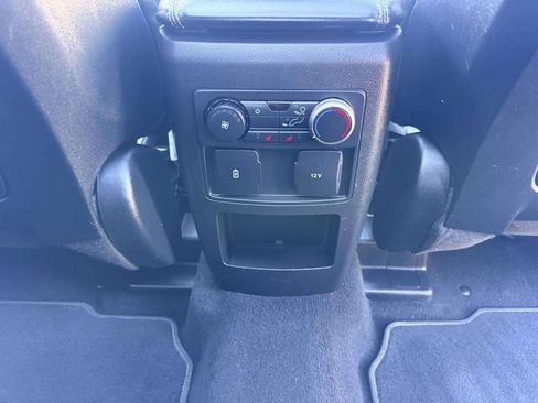 Used 2020 Ford Explorer XLT w/ Equipment Group 202A AWD/4WD image 29
