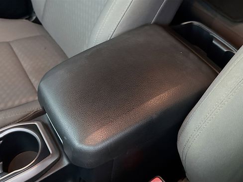 Used 2021 Toyota Tacoma TRD Sport image 18