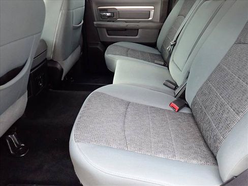 Used 2016 RAM 1500 Big Horn AWD/4WD image 9