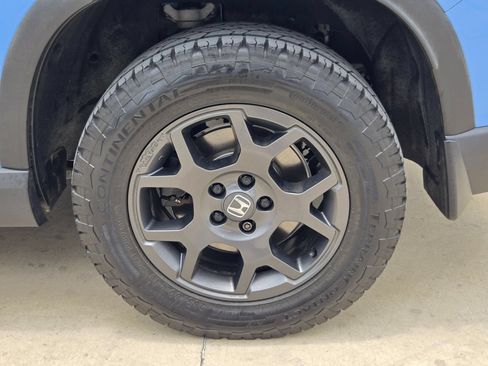 Used 2024 Honda Pilot TrailSport image 27