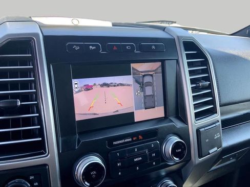 Used 2020 Ford F150 Platinum w/ Equipment Group 701A Luxury AWD/4WD image 27