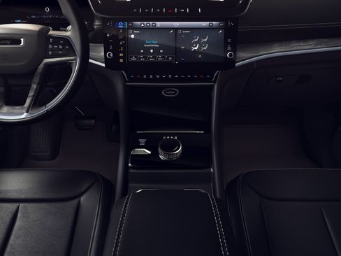 New 2026 Jeep Grand Cherokee L Limited image 5