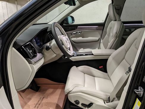 New 2026 Volvo XC90 B6 Ultra AWD/4WD image 11