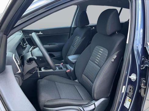 Used 2018 Kia Sportage LX FWD image 8