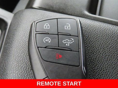 Used 2024 Chevrolet Silverado 1500 LT AWD/4WD image 38