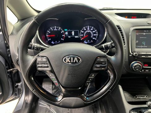 Used 2017 Kia Forte EX w/ EX Premium Plus Package image 22