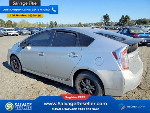 Used 2012 Toyota Prius Two FWD image 3