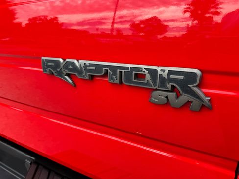 Used 2012 Ford F150 Raptor w/ Raptor Luxury Pkg image 20
