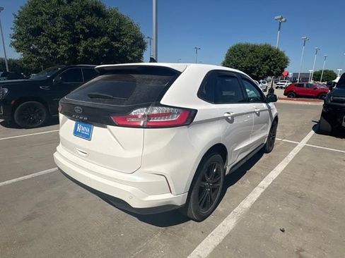 Used 2022 Ford Edge ST-Line AWD/4WD image 7
