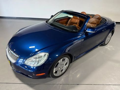 Used 2004 Lexus SC 430 Convertible RWD image 6